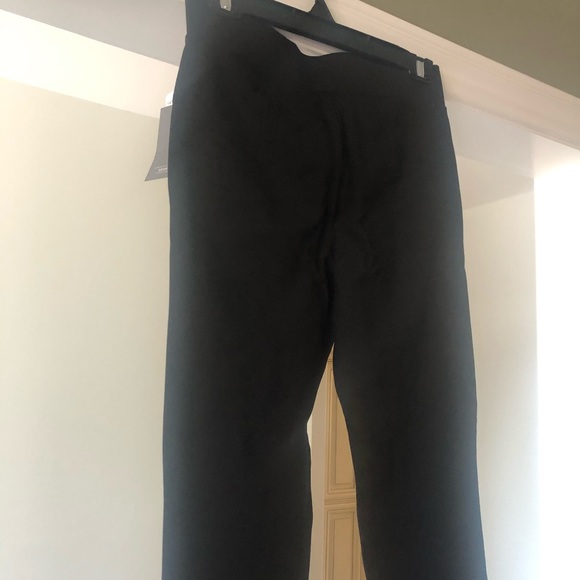 Black ladies pants skinny leg - Picture 3 of 3